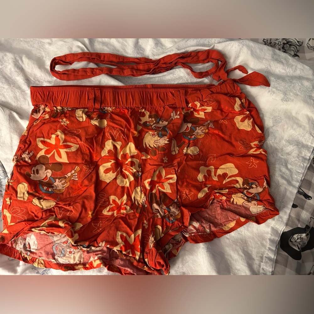 Disney Red Floral Mickey Mouse Women's Rayon Shorts